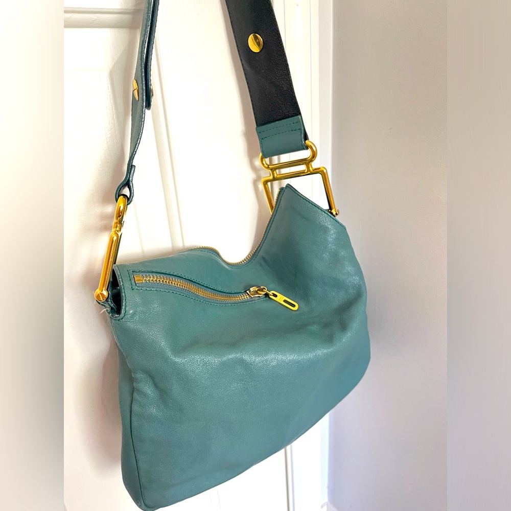 Authentic Chloe leather shoulder bag and crossbody - Picture 9 of 14